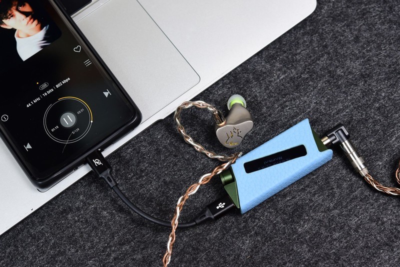 推大耳、巨保值、有韵味，定义高端便携解码耳放！乐彼W2U体验
