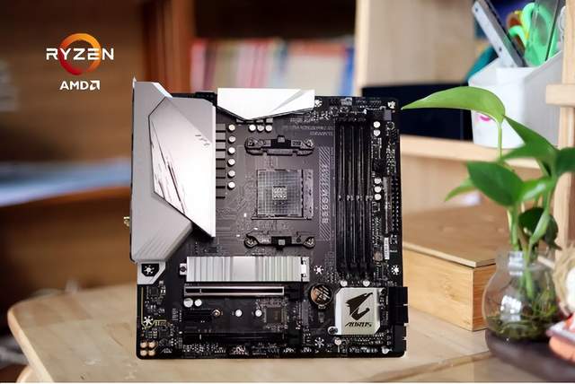 游戏、视频、作图兼顾，AMD锐龙5 5600G+技嘉B550M雪雕体验