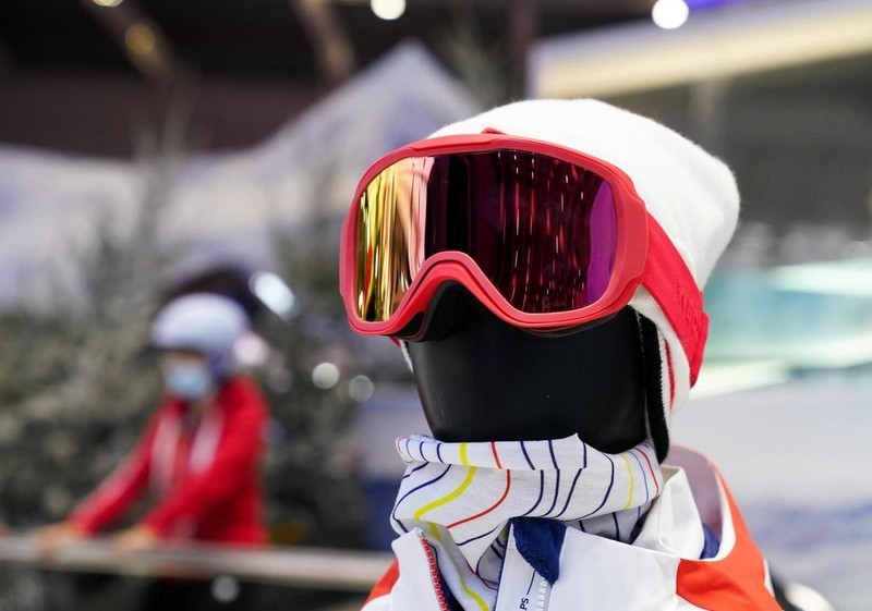 我的春节穷玩经：预算五六百，低配滑雪装备选购指南