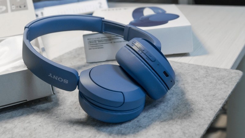 万魔头戴式耳机好用吗？万魔、西圣、索尼头戴式耳机决赛圈测评