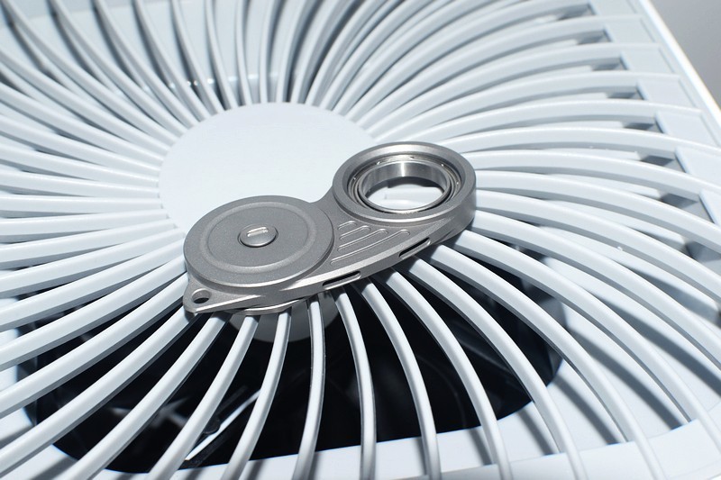 创意.实用.解压的多功能小物件 FEGVE费戈时光眼镜钥匙扣