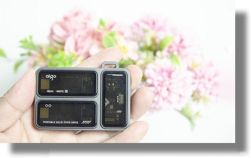 颜值担当的它成移动固态硬盘“新宠”，aigo P3移动固态硬盘入手体验