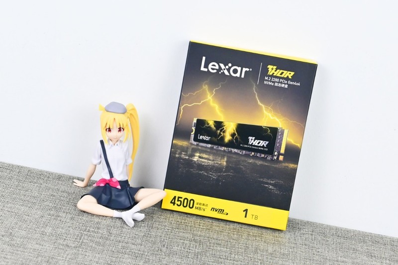 雷克沙THOR 1TB PCIE4.0固态硬盘试玩：适合笔记本宝宝的低温体质