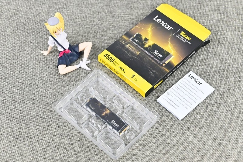 雷克沙THOR 1TB PCIE4.0固态硬盘试玩：适合笔记本宝宝的低温体质