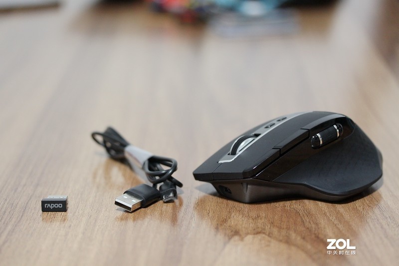 拯救我的右手 雷柏MT750PRO多模式无线充电激光鼠标