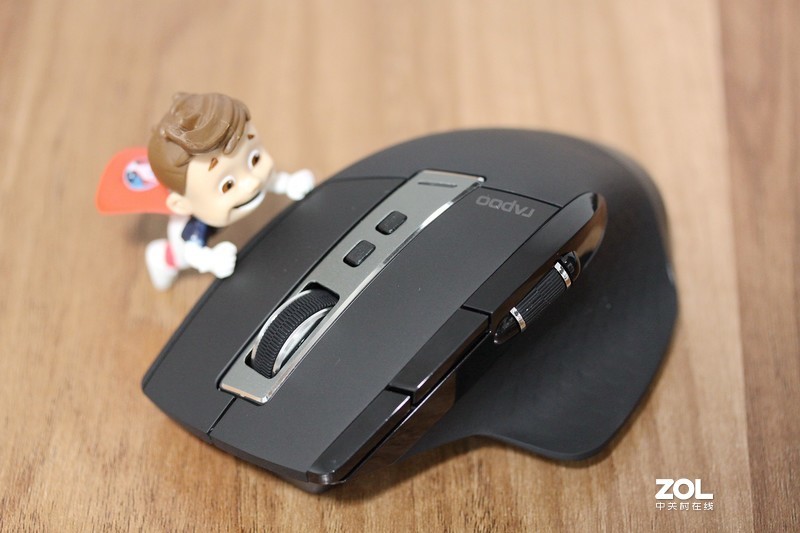 拯救我的右手 雷柏MT750PRO多模式无线充电激光鼠标