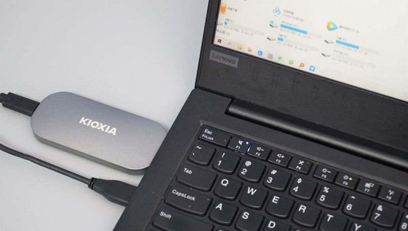 实际不到6毛一个G！铠侠移动固态硬盘XD10实测：机械硬盘难卖了