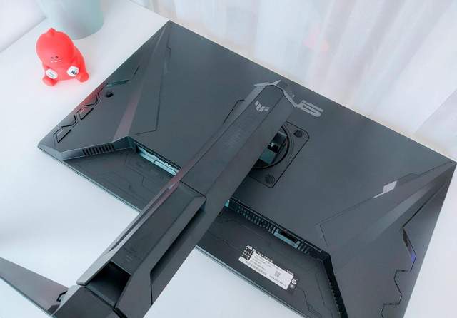 260Hz刷新还只是一项平替，华硕VG27AQML1A 27英寸电竞显示器评测