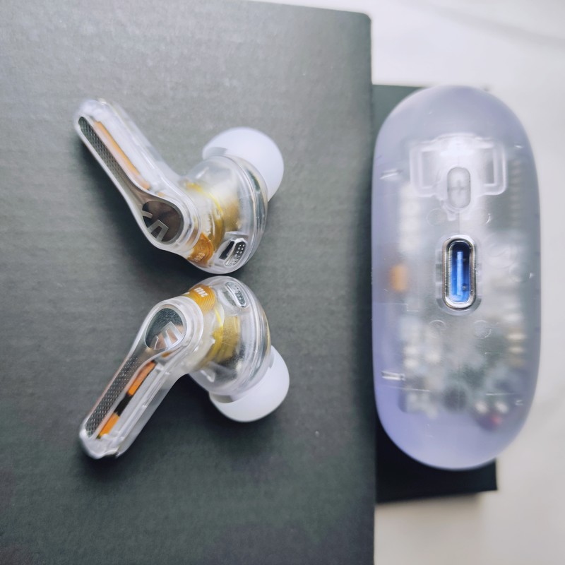 泥炭Capsule 3 Pro未来感蓝牙耳机：未来科技与音乐体验的完美结合