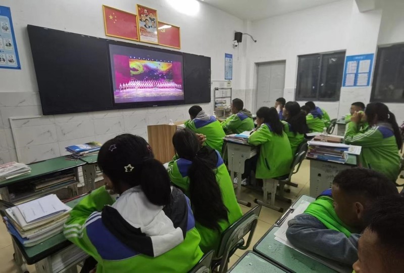 民族音乐文化传播者 守正与创新的践行者 ——专访四川音乐学院艺术博士后 周薇薇