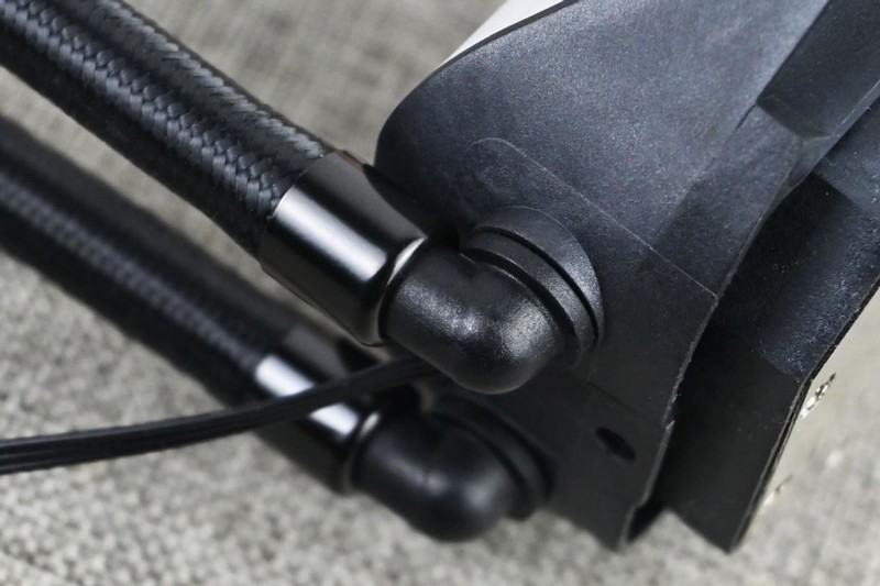 德商德静界PURE LOOP 2 FX 360水冷散热器开箱试玩：冷静酷选择