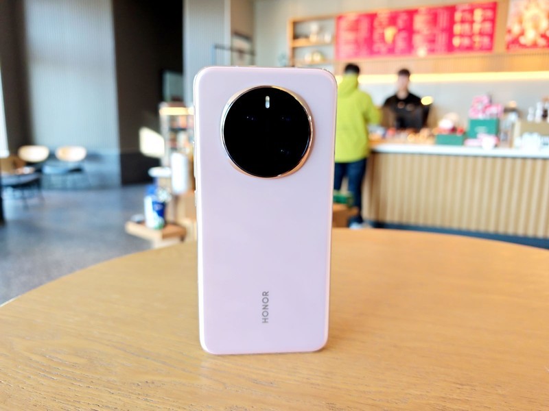 猝不及防！荣耀放大招，magic7系列卖的最好的竟然是标准版