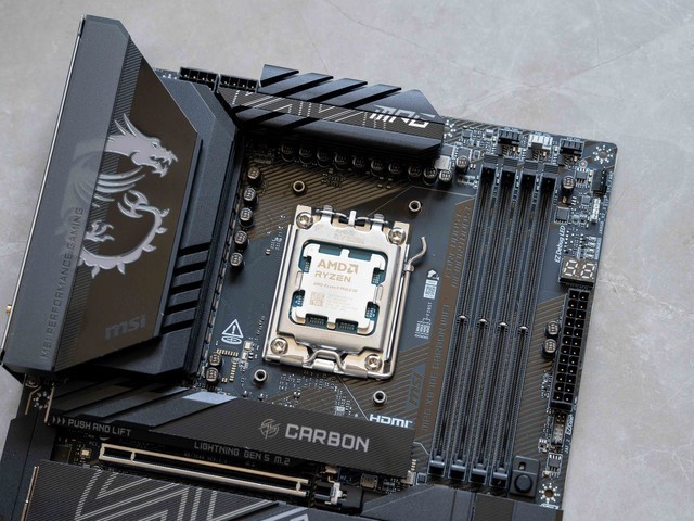 游戏生产力我全都要，AMD R9 9950X3D对比测试，哪些用户推荐购买