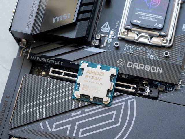 游戏生产力我全都要，AMD R9 9950X3D对比测试，哪些用户推荐购买