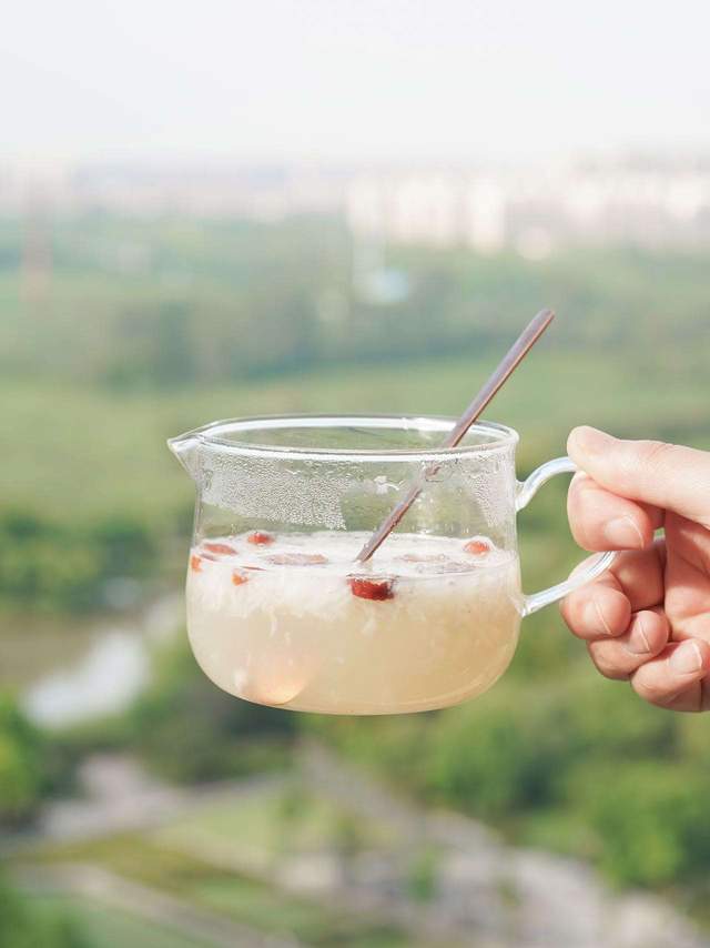 给媳妇买的厘盏蛋白银耳燕窝，大家看看怎么样？