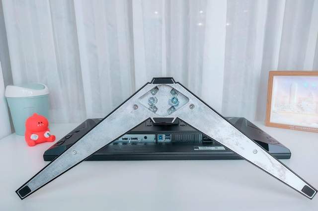 260Hz刷新还只是一项平替，华硕VG27AQML1A 27英寸电竞显示器评测