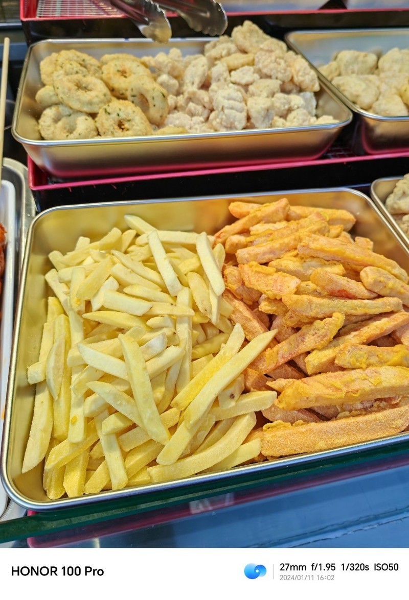 比LCD屏护眼，还补齐了被人诟病的短板，荣耀100 Pro到底好用吗？