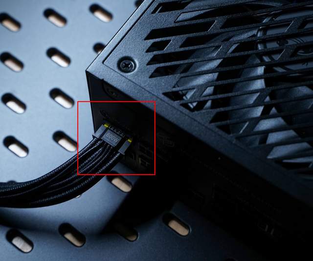 喂饱旗舰核弹无压力 微星MPG A1000GS PCIE5电源开箱