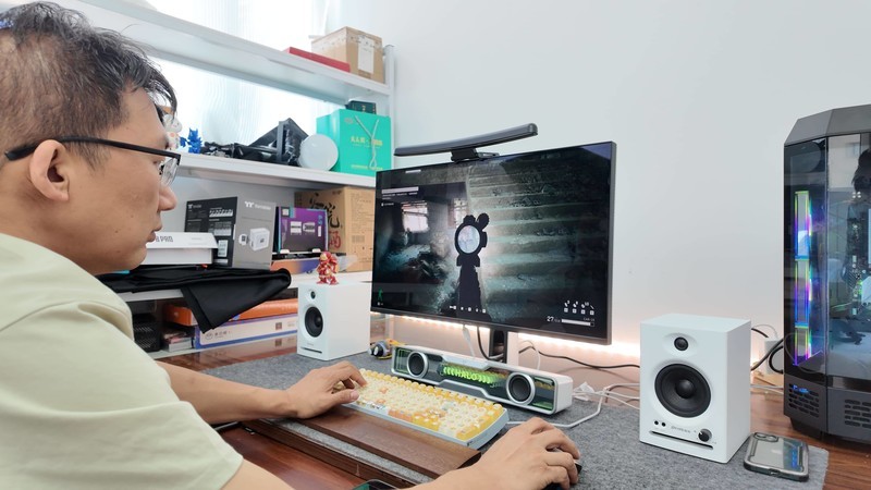 海信大圣G9显示器，《三角洲行动：黑鹰坠落》的极致游戏伙伴