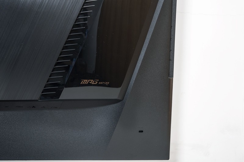 光大不行，十年不过时的极品电竞显示器，微星OPtix MPG321UR-QD