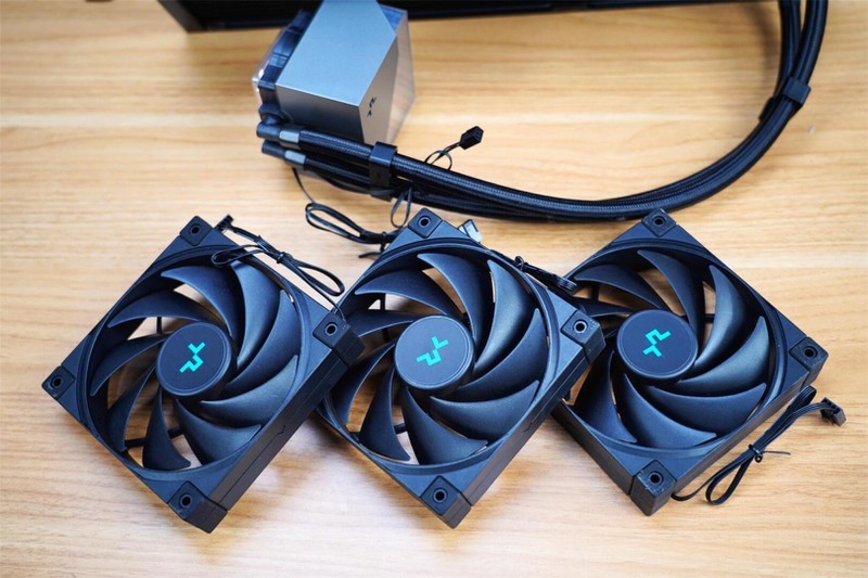 九州风神冰魔方360CPU水冷散热器上市，强悍性能，稳压酷睿13代！