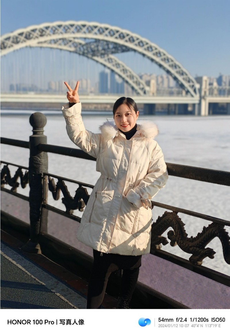 比LCD屏护眼，还补齐了被人诟病的短板，荣耀100 Pro到底好用吗？