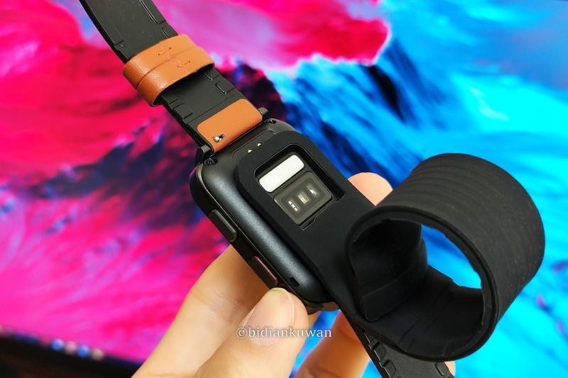 腕上微型气泵，一键精准测血压，dido E50S Pro气囊式血压智能手表