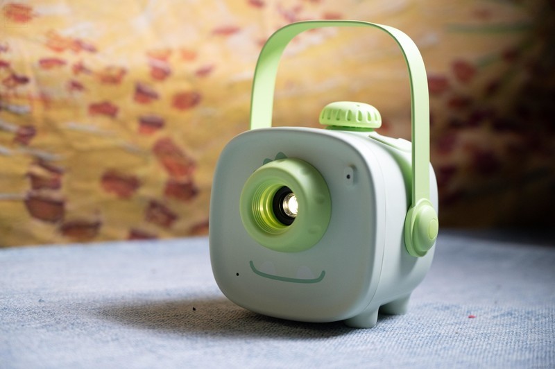 有趣又护眼，孩子的故事百宝箱，趣学伴绘本投影故事机Lite体验