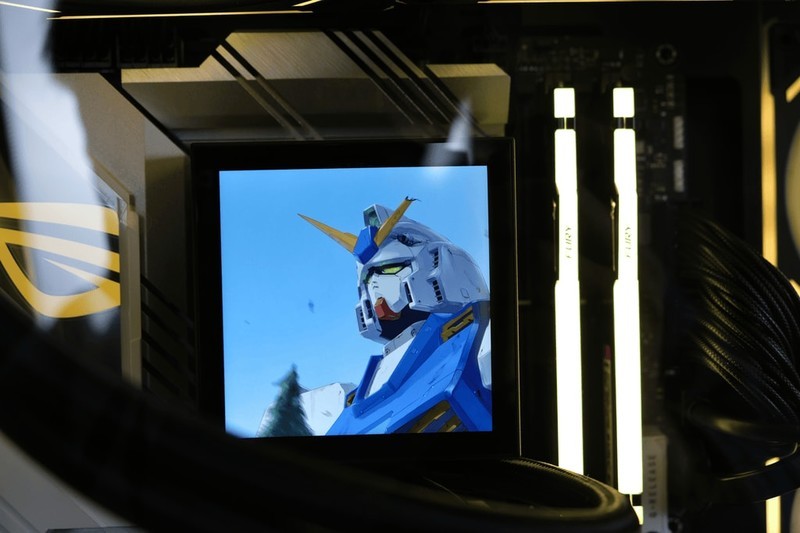 不止是海景房，更可声控开机，先马境界magic 海景房机箱上手体验