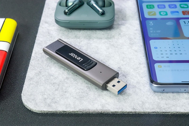 读速稳超400MB/s！99块入手128G高速U盘，雷克沙M900 USB3.1实测