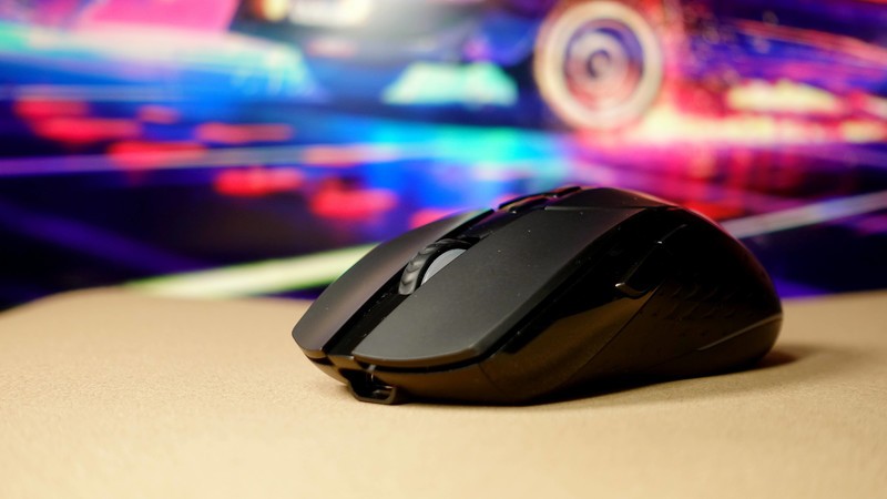 雷柏V300W双模无线RGB游戏鼠标套装体验：无线“微操”利器