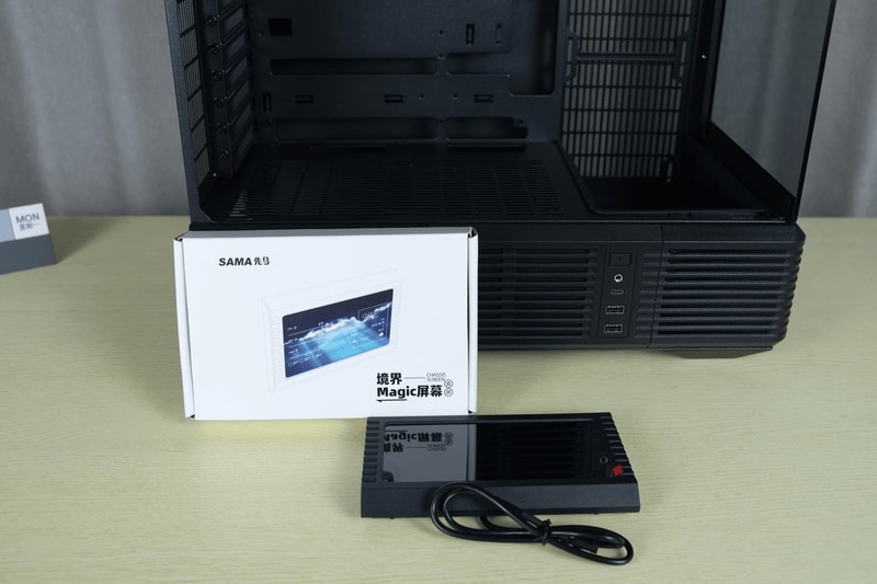 不止是海景房，更可声控开机，先马境界magic 海景房机箱上手体验