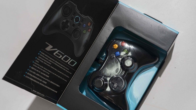 雷柏电竞游戏套装组合，让游戏体验更加有真实感