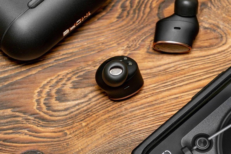 耗时两年打磨，降噪与音质再进化，万魔新降噪豆1MORE EVO评测