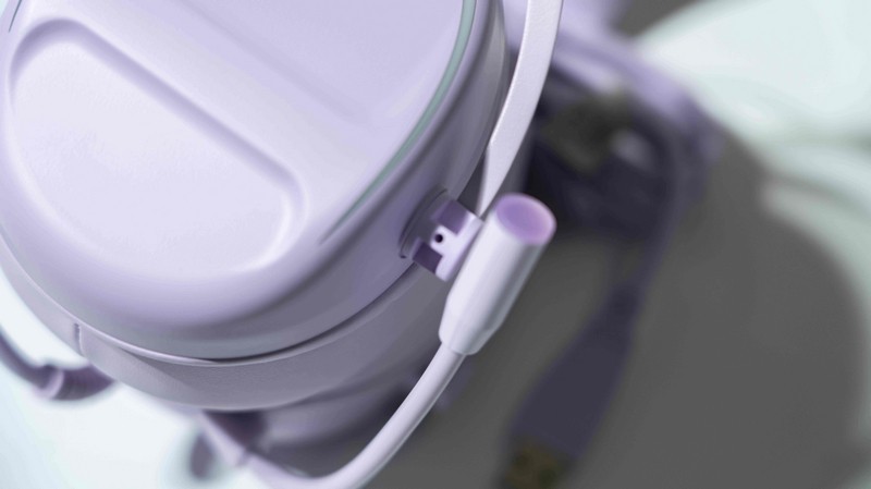 雷柏电竞游戏套装组合，让游戏体验更加有真实感