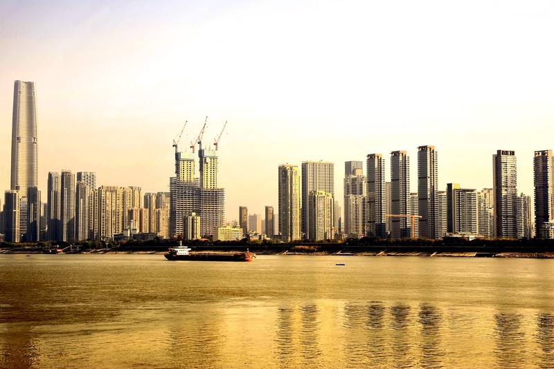 不知道啥风格 随便拍着玩儿