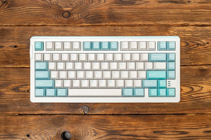 达尔优A81三模机械键盘：499元的紫金轴PRO，能值回票价吗？