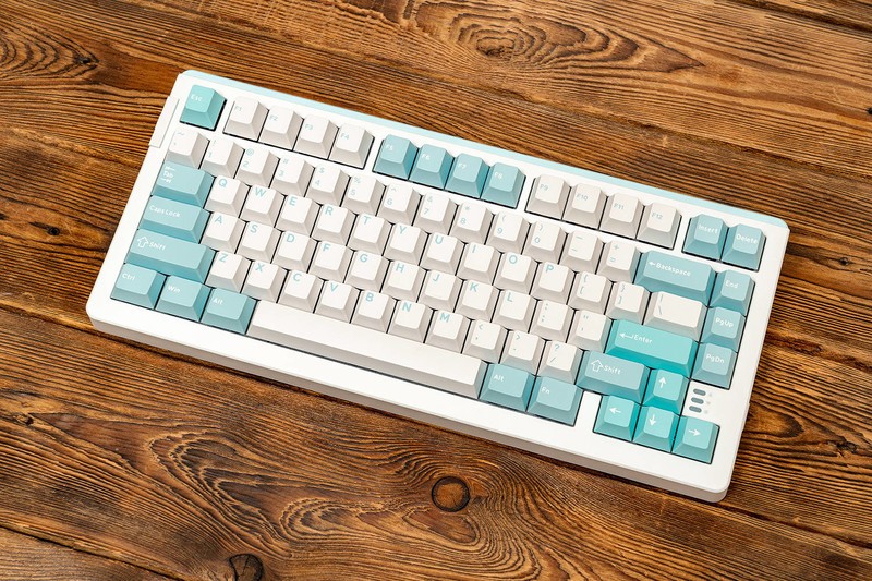 达尔优A81三模机械键盘：499元的紫金轴PRO，能值回票价吗？