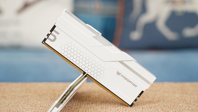 超高频D5内存的实力？宏碁掠夺者Hermes DDR5 7800 RGB实测体验