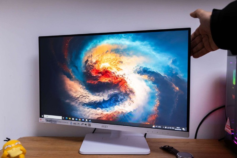 价格美丽，售后给力，高颜值显示器微星MD2412PW