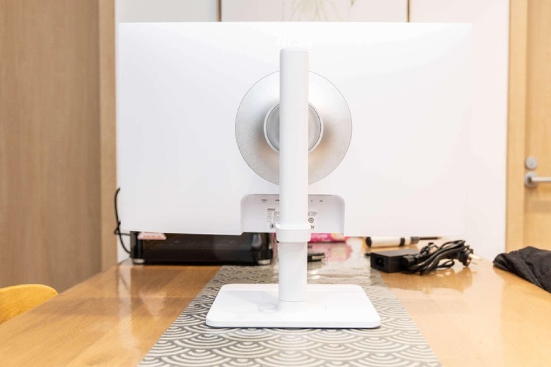 价格美丽，售后给力，高颜值显示器微星MD2412PW