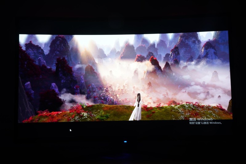 巨屏畅玩游戏体验--泰坦军团38.5英寸C40MQR曲面屏测评