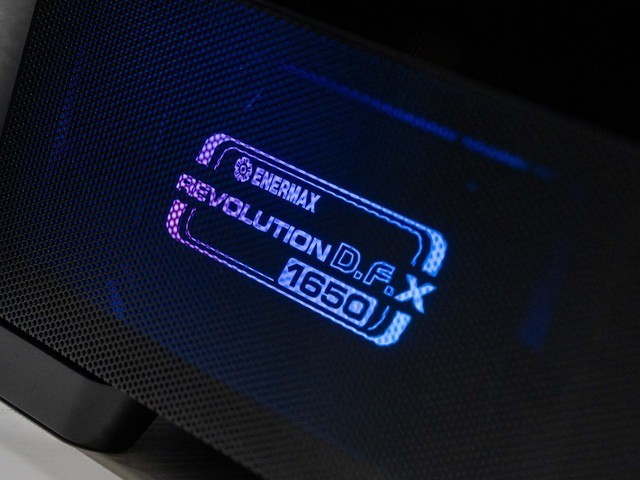 刀法精准，颜值出色，影驰RTX5080金属大师显卡首发测评