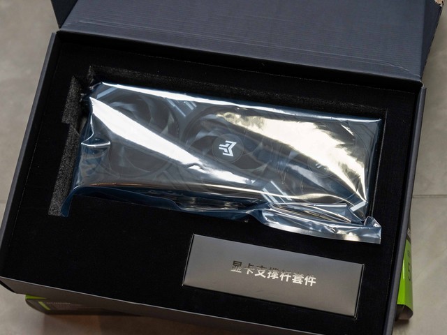 刀法精准，颜值出色，影驰RTX5080金属大师显卡首发测评