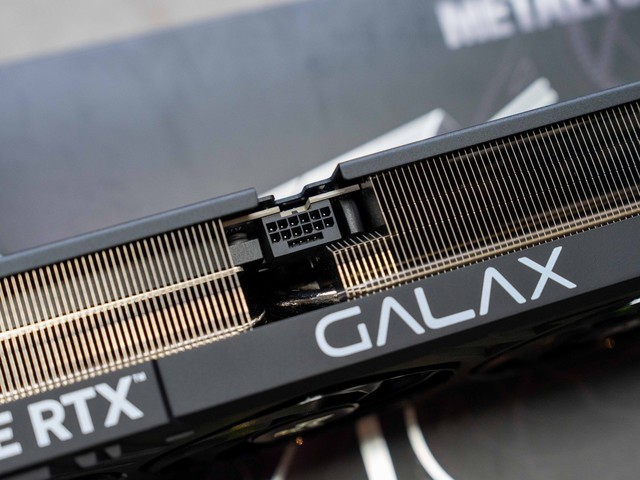 刀法精准，颜值出色，影驰RTX5080金属大师显卡首发测评