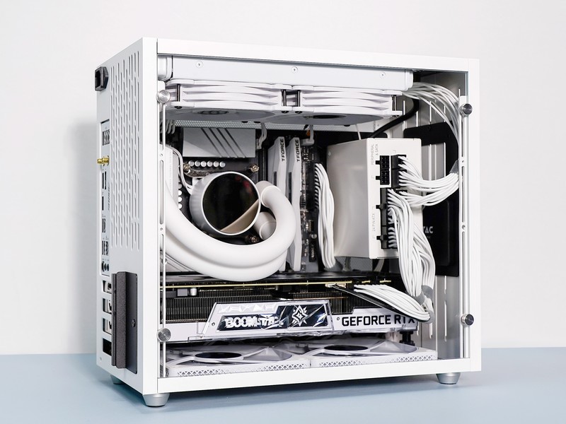 攒台白色的主机，B760平台也能玩爽内存超频，DDR5时代终于来了