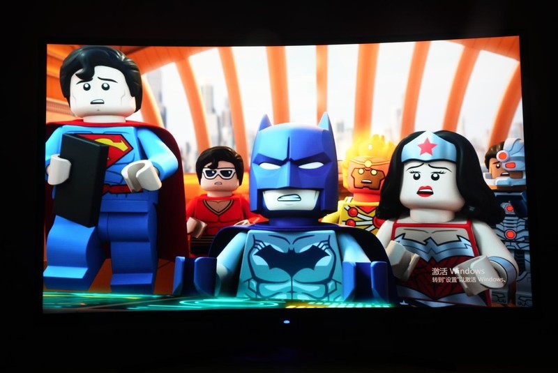 巨屏畅玩游戏体验--泰坦军团38.5英寸C40MQR曲面屏测评