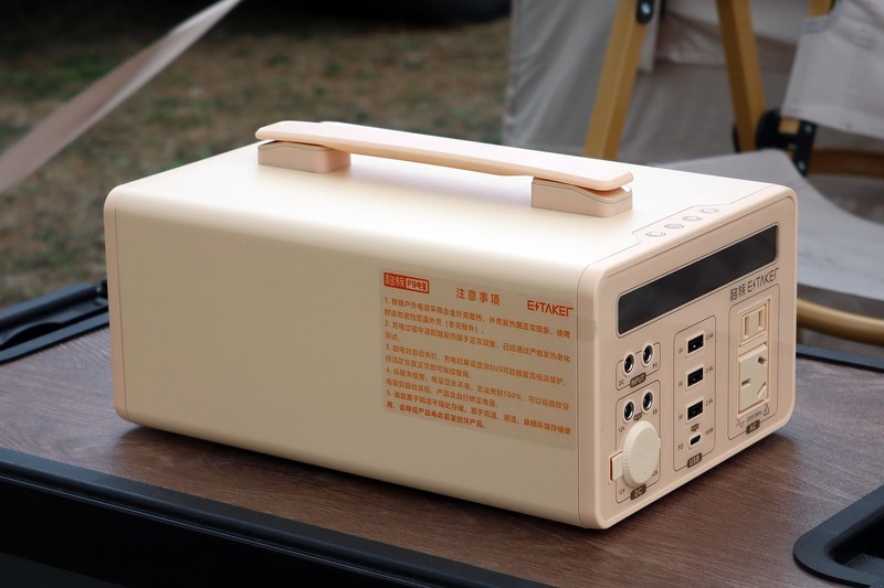 驱车200公里自驾橘子洲头 移族P800户外电源一路护航