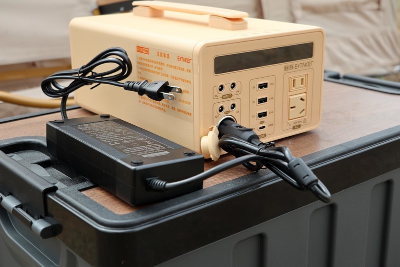 驱车200公里自驾橘子洲头 移族P800户外电源一路护航