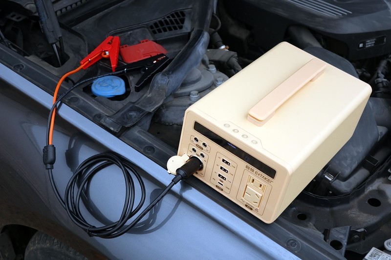 驱车200公里自驾橘子洲头 移族P800户外电源一路护航